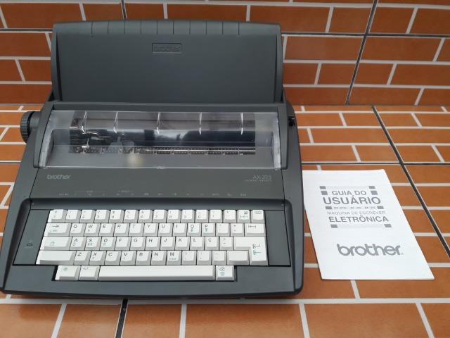 Maquina de escrever - Foto 2