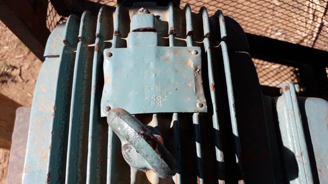 Motor elétrico weg 7.5 cv - Foto 2