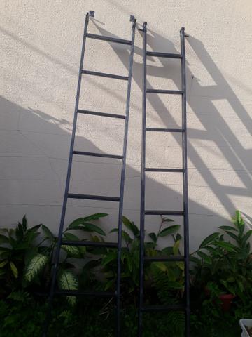Escada de metalon nova