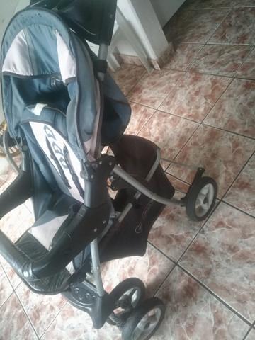Carrinho de bebê unissex
