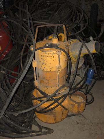 Vendo bomba de irrigações - Foto 2