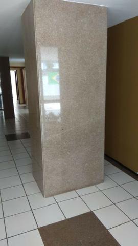 Vendo apartamento no Condomínio Ville de Nice em Capim Macio, 63m² 3/4 sendo uma suite - Foto 7