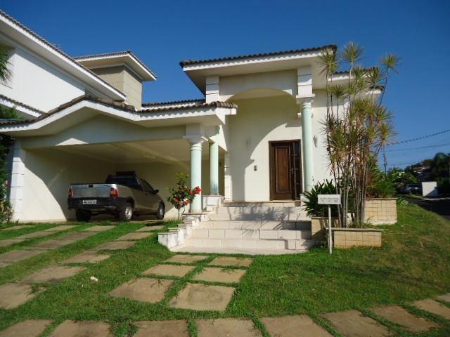 Casa de esquina no Condomínio Damha II