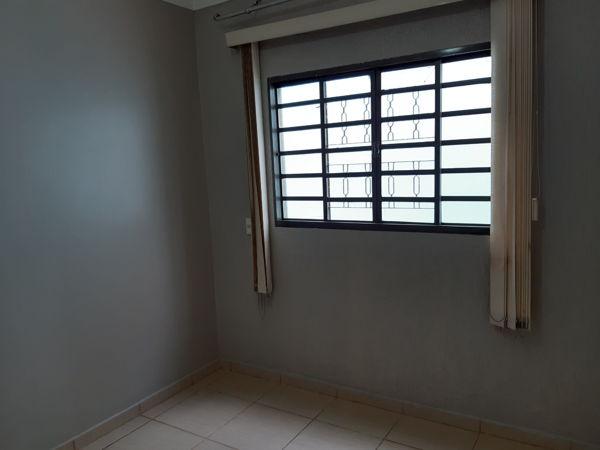 Casa com 3 quartos - Bairro Jardim dos Ipês em Anápolis - Foto 8