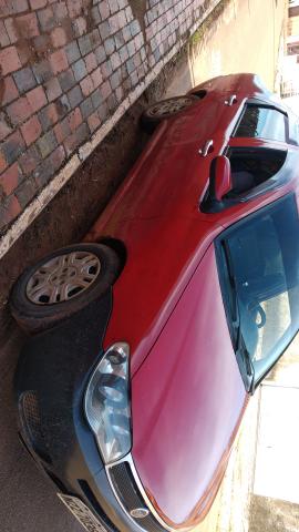 Siena top. pego Corolla antigo com problemas no motor - Foto 4