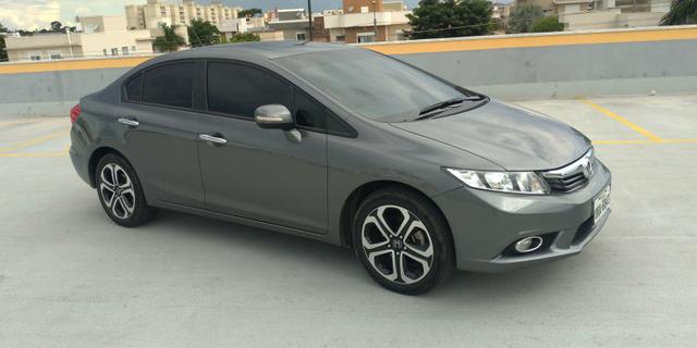 Honda Civic 2.0 EXR 2013/2014 - Flex - Automático