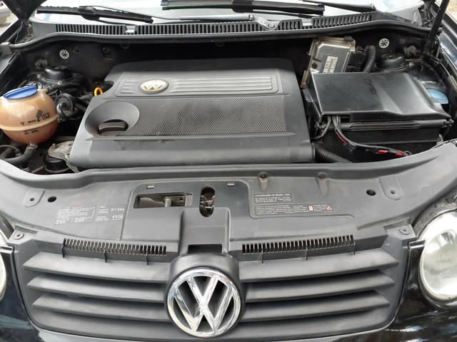 Polo, 1.6 completo, vendo ou troco! - Foto 7