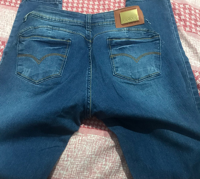 marca jeans