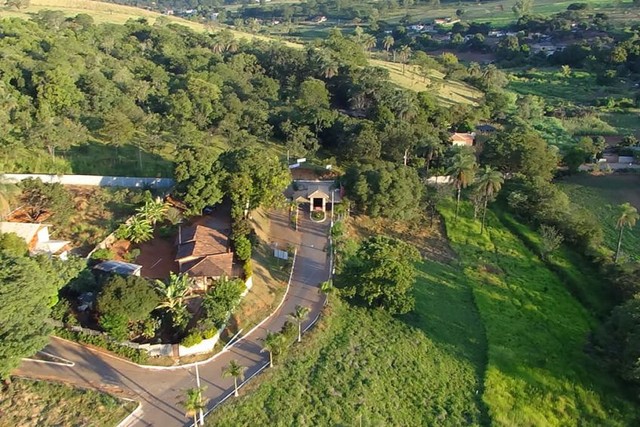 Lote de 1000m² com infraestrutura completa 