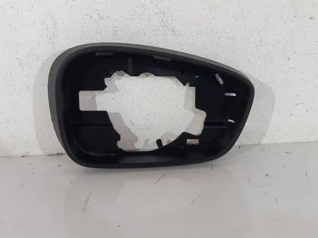 Moldura Retrovisor New Fiesta 13/19 Direito