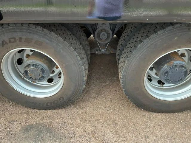 Caminhão Volvo FM 440  Prancha  6x4 - Foto 4