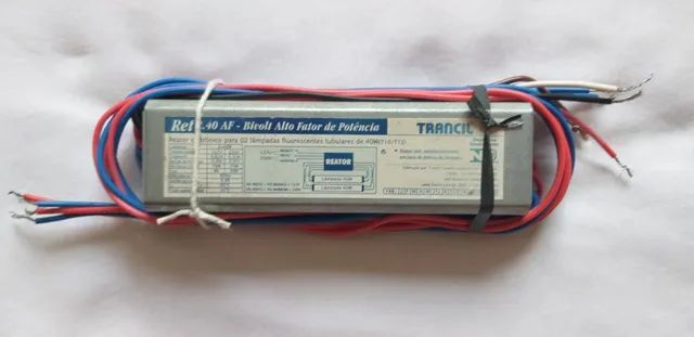 Reator eletrônico, marca Trancil, modelo 2.40 AF, para 02 lampadas fluoresce - Foto 2
