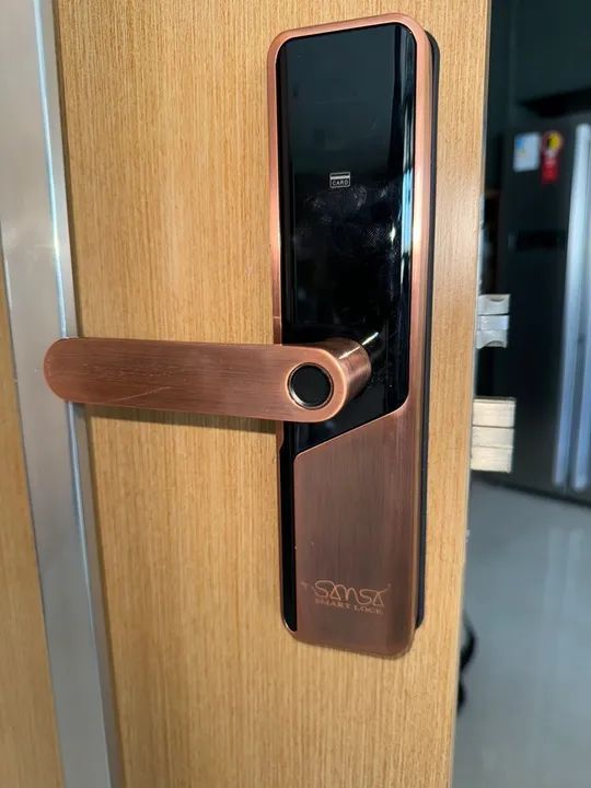 Instalação premium em fechaduras eletrônicas  - Foto 5