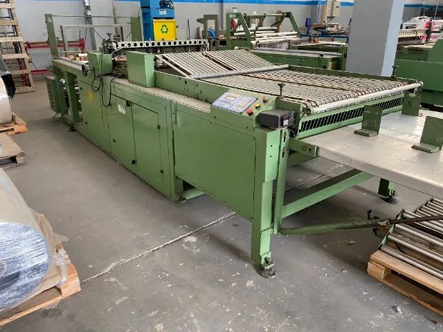 MÁQUINA CORTE E SOLDA HECE 1100 ANO 2001 PISTA DUPLA - Foto 6