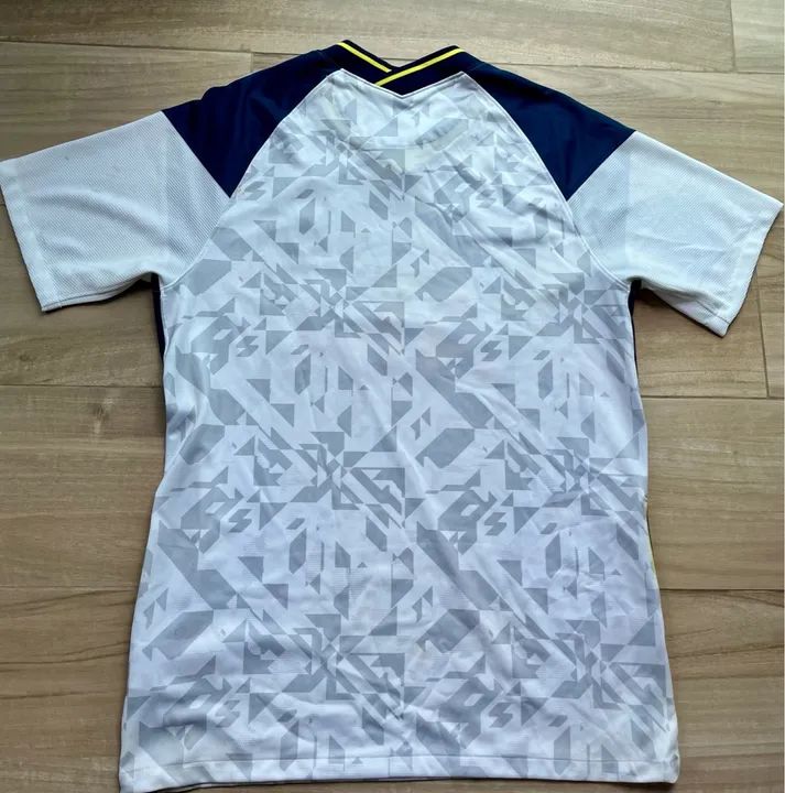 Camisa  do Tottenham Hotspur, tamanho GG - Foto 2