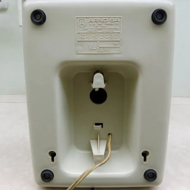 Ventilador Arno 220V 30cm 70W Conservado - Foto 5