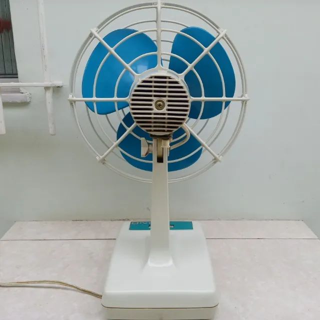 Ventilador Arno 220V 30cm 70W Conservado - Foto 4