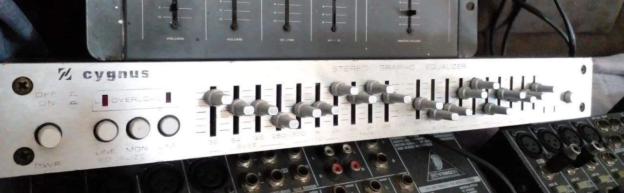 Equalizador Gráfico Estéreo Cygnus