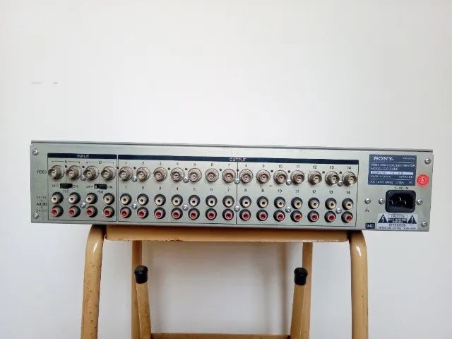 Distribuidor De Audio E Video Sony Da-1400 - Foto 4