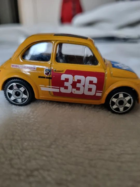 Miniatura Burago scala 1:43 fiat 500 diecast  - Foto 3