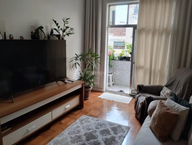 Centro | Apartamento 2 quartos, sendo 1 suite