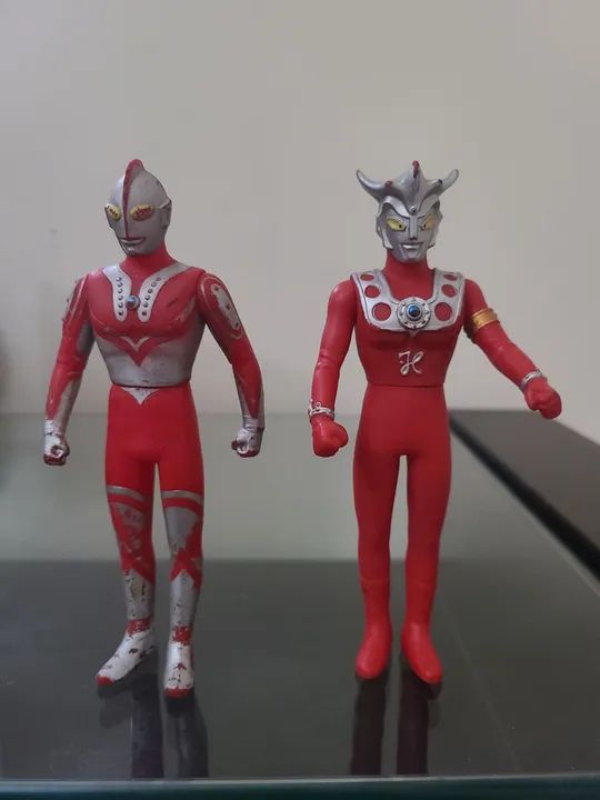 Bonecos Ultraman Bandai - Foto 2