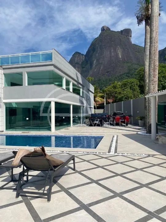 CASA À VENDA SÃO CONRADO - DE 4 QUARTOS / 3 SUÍTES - VISTA MAGNÍFICA MAR / PEDRA DA GÁVEA 