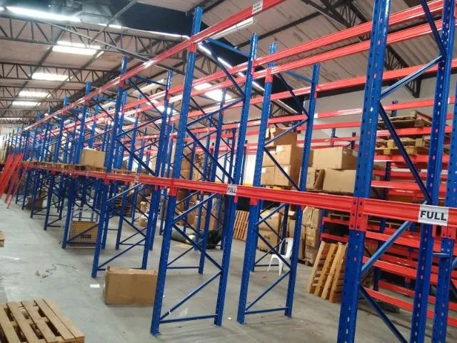 Porta palete em semi novo - Foto 4