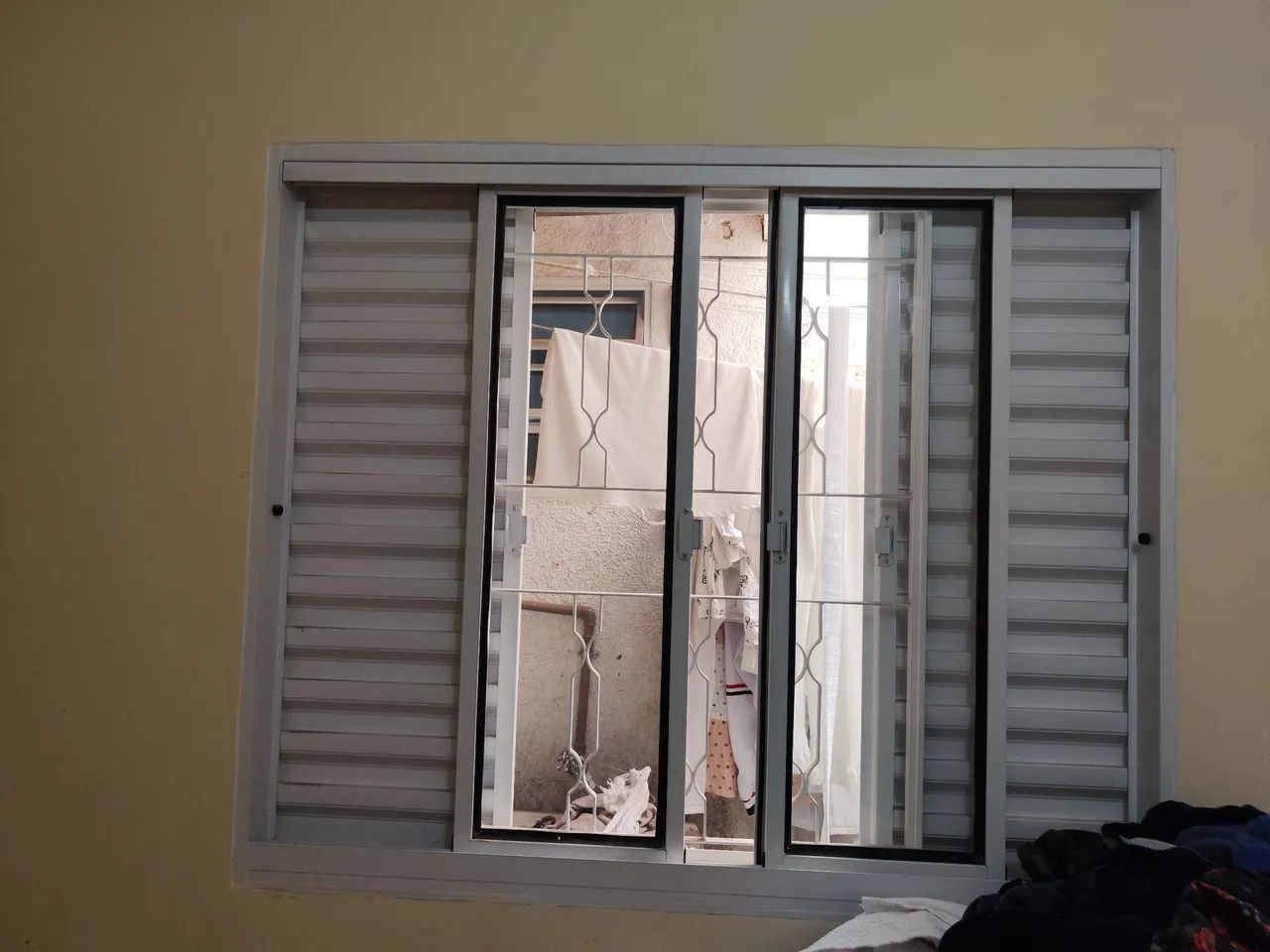 Janelas em alumínio semi novas 