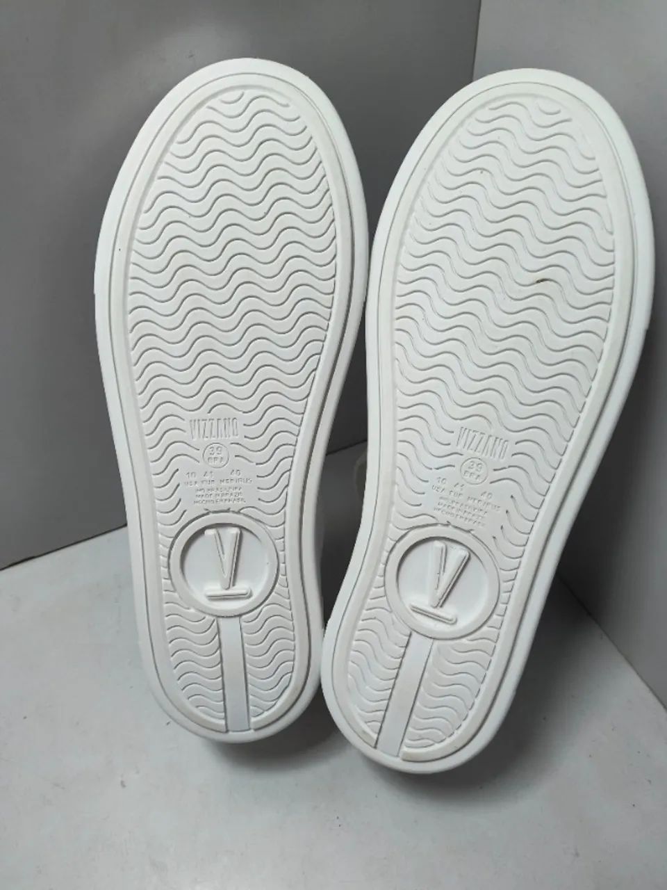 Tenis com Cadarco Vizzano Branco T 39 - Foto 2
