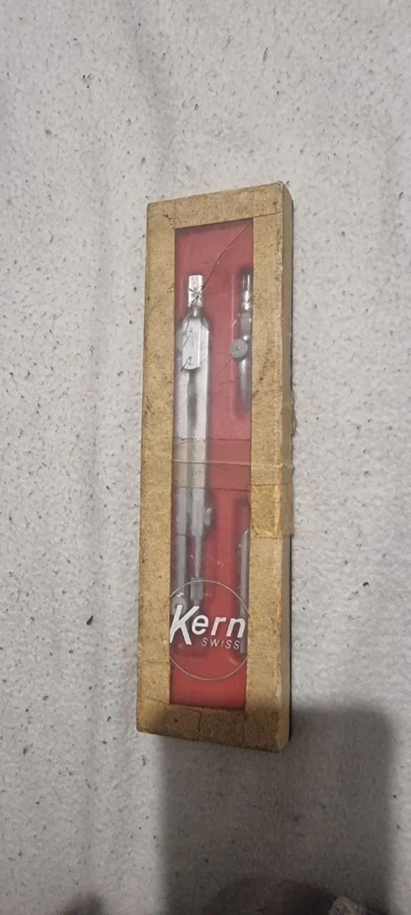 Compasso Kern Swiss