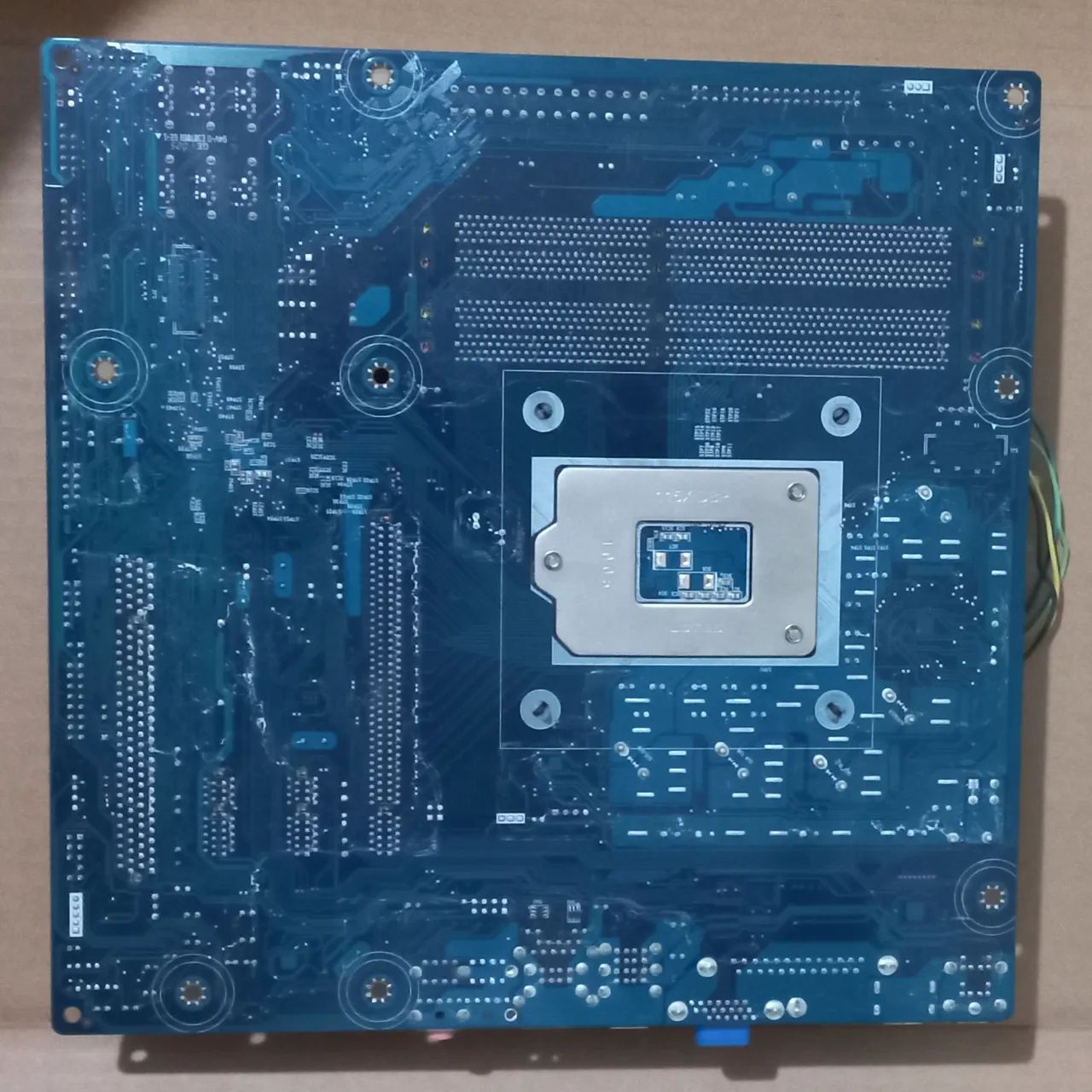 Placa Mãe ECS H55H-CM + i3-530 + Cooler Intel + 2 GB RAM - Foto 2