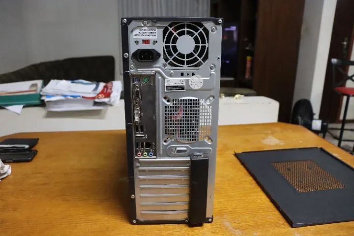 PC com Placa-Mãe ASRock Q1900M - Gabinete Multilaser - Foto 2