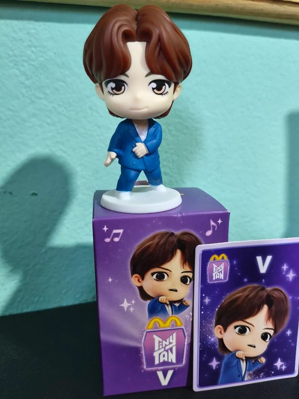 TINYTAN BTS V 64316477501187120