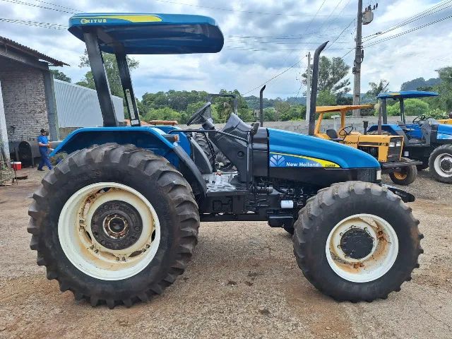 Trator New Holland TL 85 - Foto 4