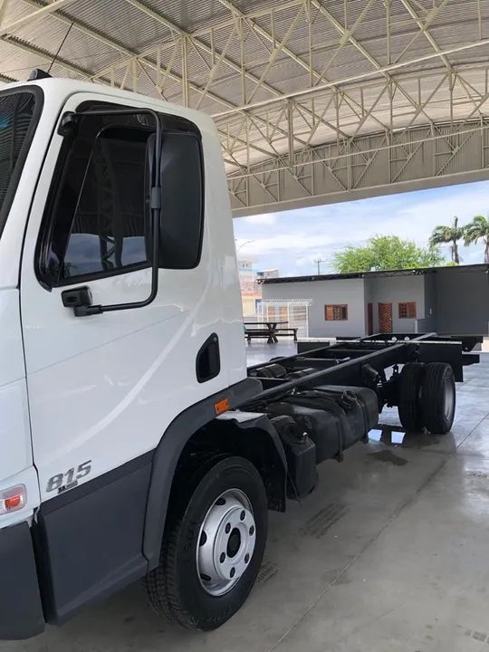 Caminhão Mercedes-Benz Accelo 815 ano 2012 - Foto 3