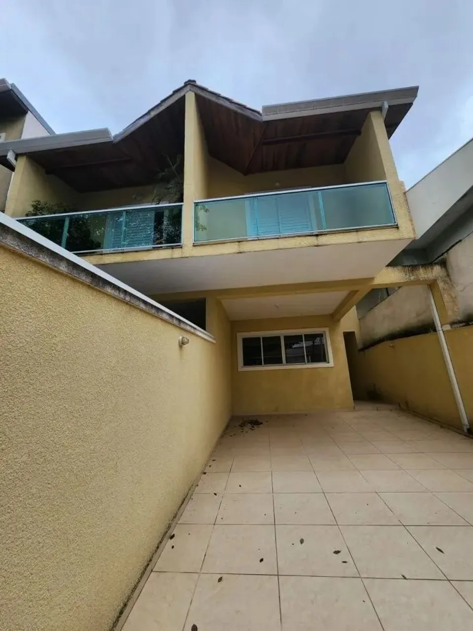 Casa Sobrado para alugar com 3 quartos - Jardim Bonfiglioli - FL63