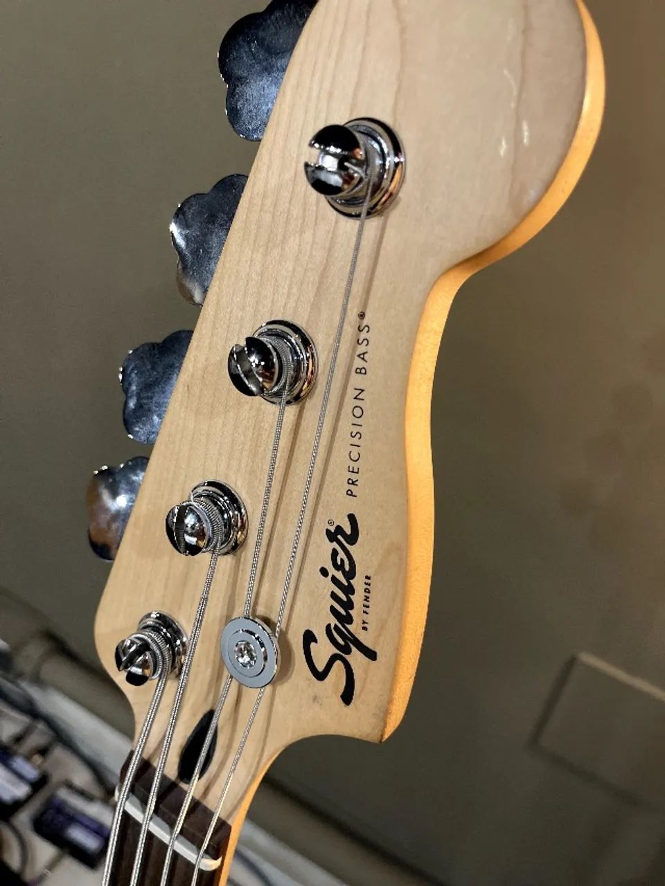 Baixo Fender Squier Sonic Precision - Foto 3