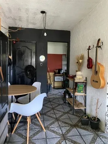 Vendo Apartamento Manoel Julião 3º Andar