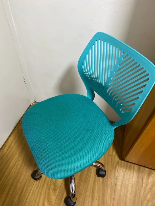 Cadeira Giratória Escritório Azul - Foto 2