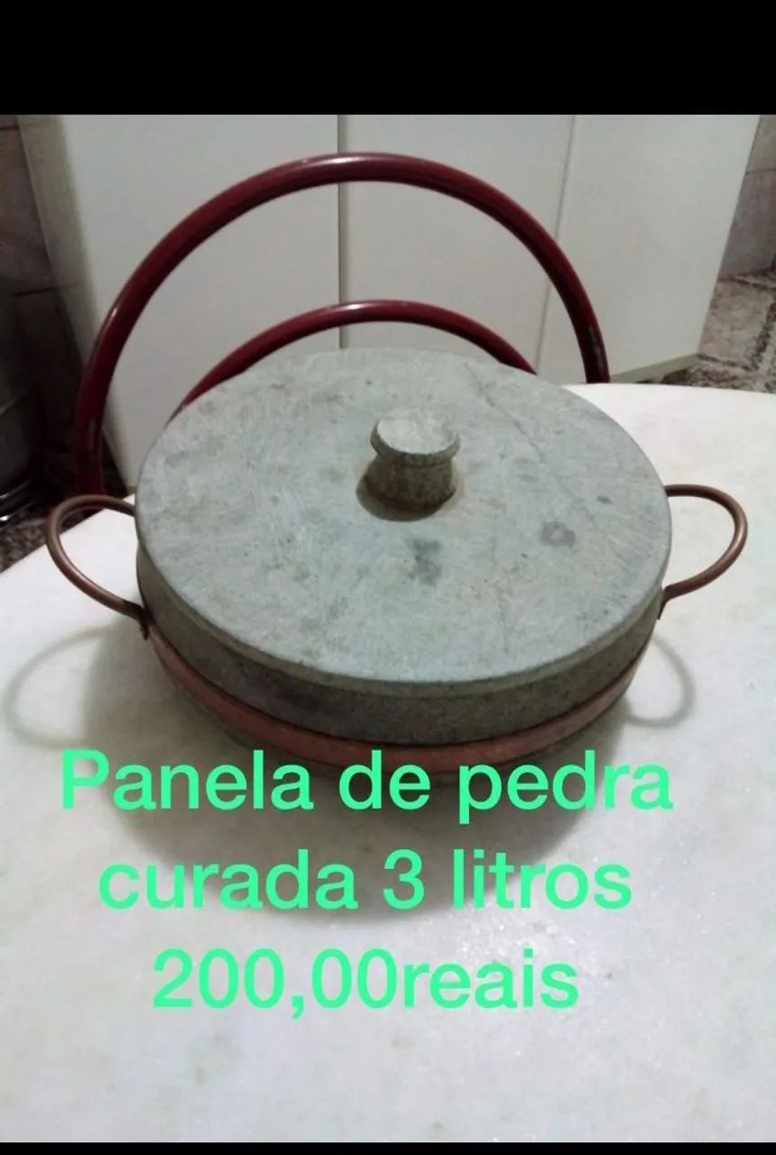 Panela de pedra sabão curada