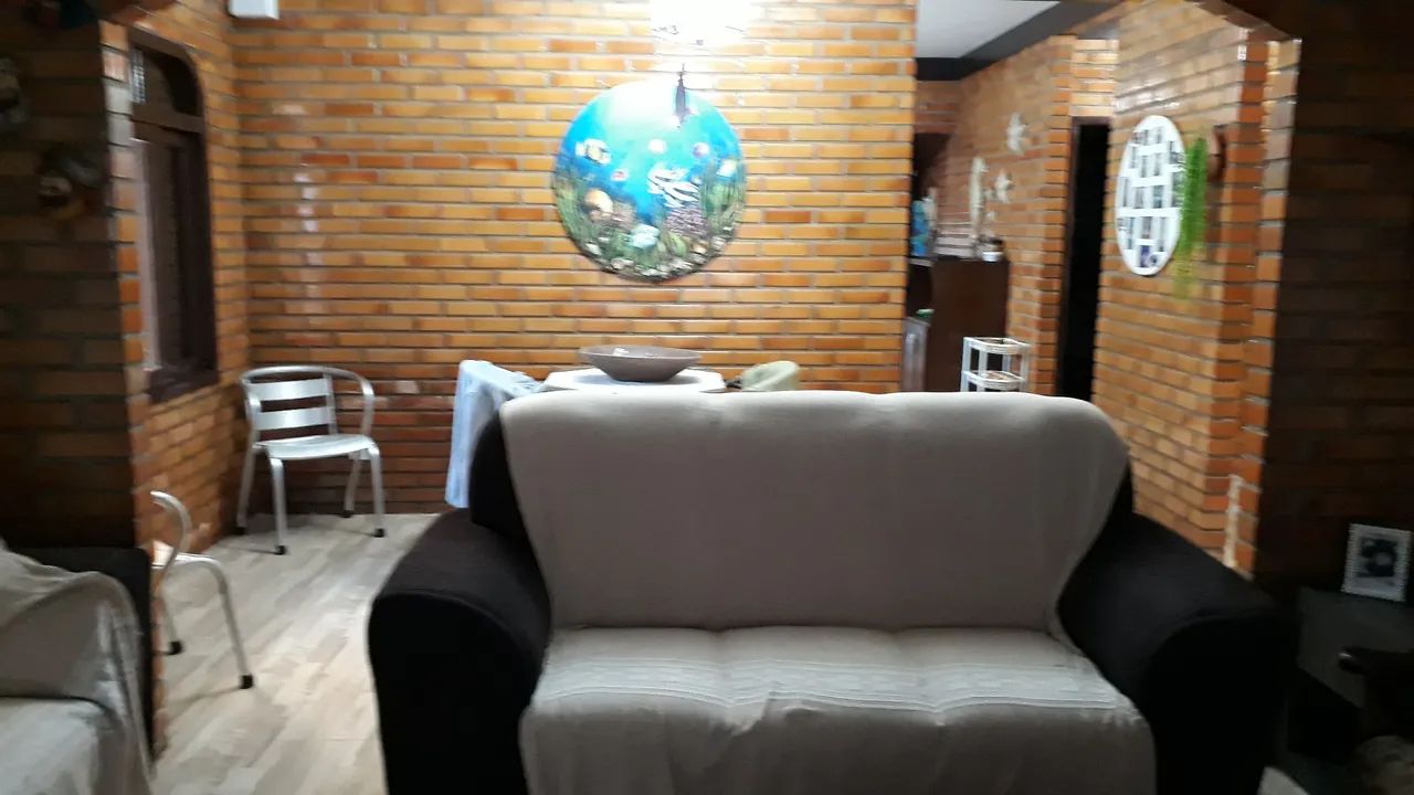 Casa para temporada a 80 metros da praia de Itaguaçu, em Santa Catarina - Foto 10