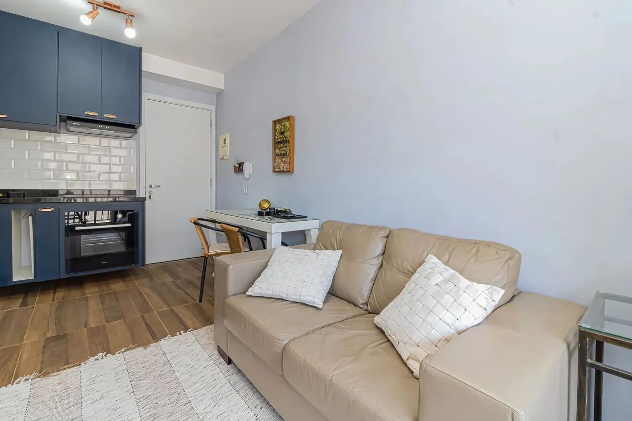 Imóvel para aluguel possui 47 metros quadrados com 2 quartos em Vila Buarque - São Paulo -