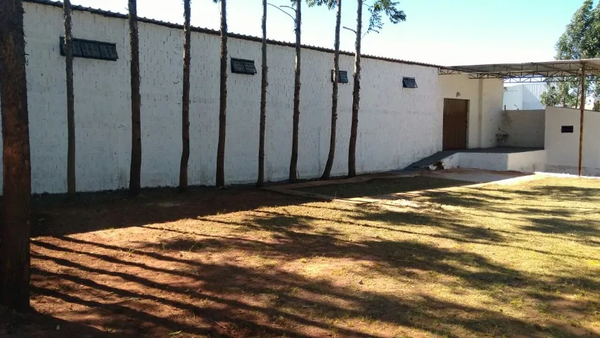 Galpão comercial de 920m2 na Noroeste saída de três lagoas BR 262
