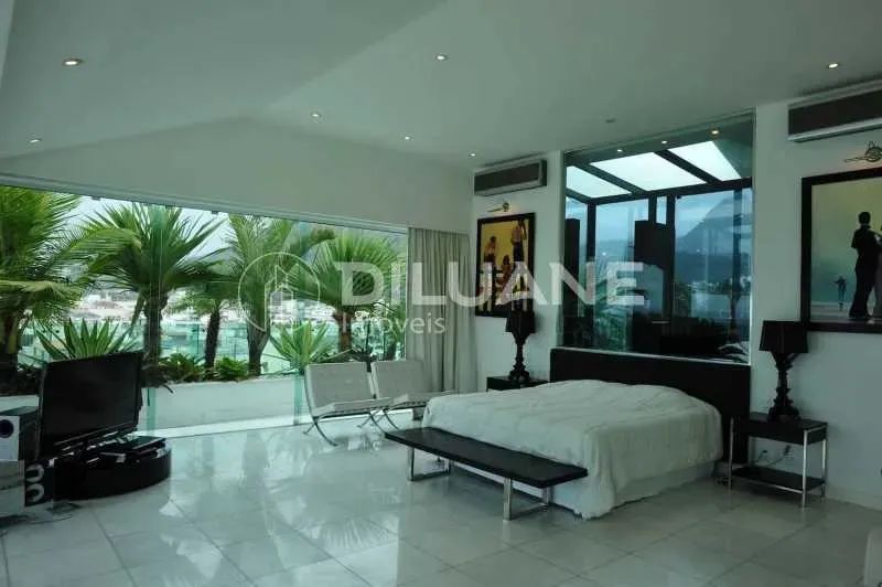 Cobertura - / Residencial / Copacabana