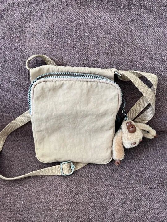 Bolsa Kipling Bege -  - Foto 2