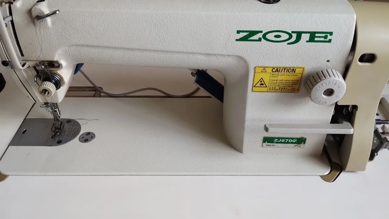 Máquina de Costura Industrial Zoje ZJ8700 - Foto 2