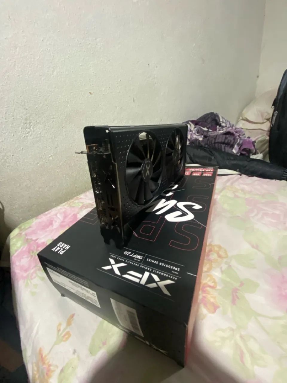 [VENDO/TROCO] XFX Radeon RX 6650 XT - Muito Nova, na Caixa