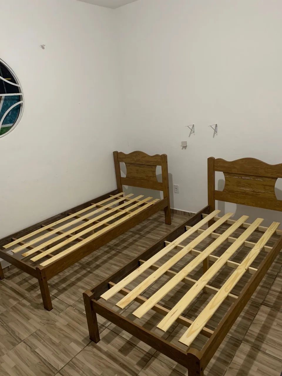 Cama solteiro preço unitário 