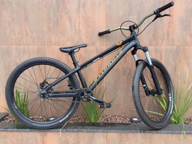 Bicicleta BMX Dirt Jump Specialized P3 L Com Upgrade - Ciclismo